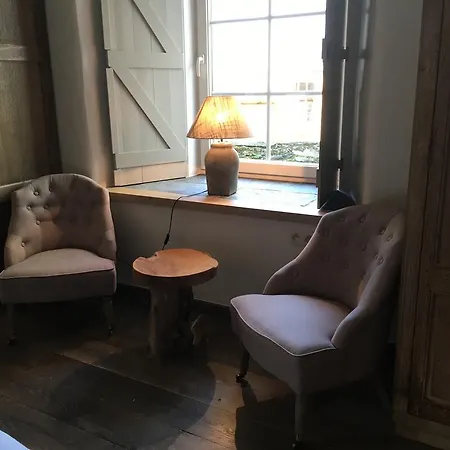 Fou Du Village Semesterbostad *